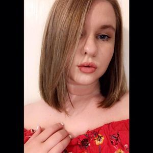 Meet your Posher, Katelyn